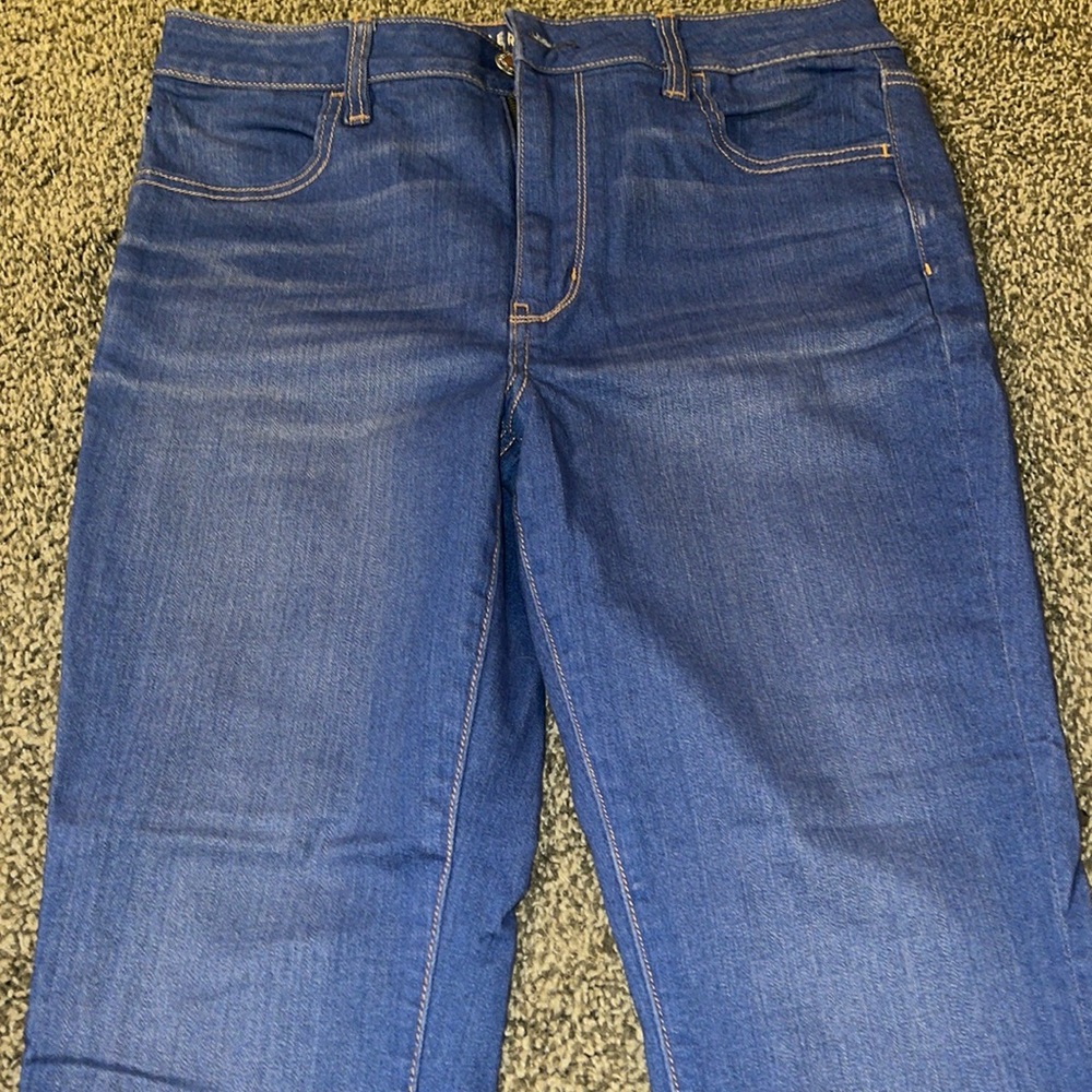 American eagle super stretch jeans. Size 14. These leggings are regular rise